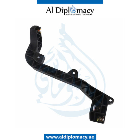 Right MOUNTING CONSOLE for Mercedes-Benz GL Class W166 (2011-2019) models, Part Number UN-1666263731