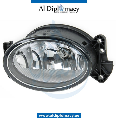 Left FOG LAMP for Mercedes-Benz C Class C209 (2002-2010) models, Part Number UN-1698201556