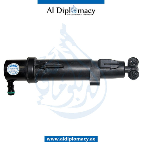 Right HEADLIGHT WIPER NOZZLE for Mercedes-Benz SLK Class W171 (2004-2011) models, Part Number UN-1718600247