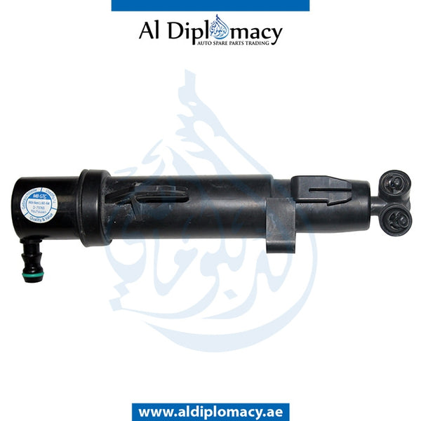 Right HEADLIGHT WIPER NOZZLE for Mercedes-Benz SLK Class W171 (2004-2011) models, Part Number UN-1718600247