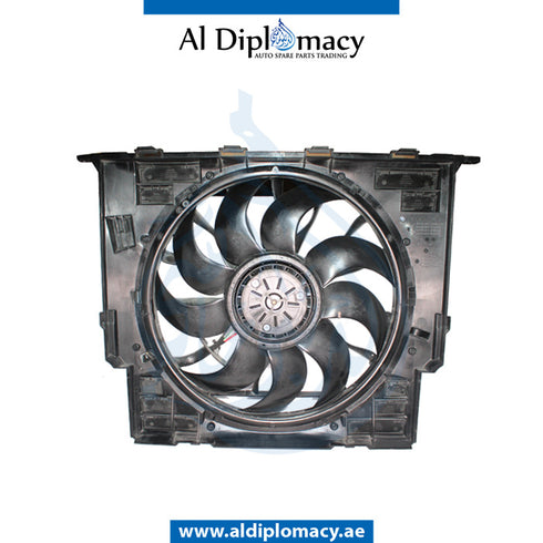 Fan, WITH HOUSING for BMW 5 Series G11 (2019-2022) models, Part Number UN-17428472268