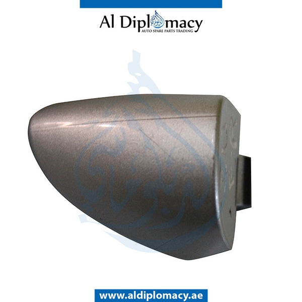 Front Right DOOR HANDLE COVER for Mercedes-Benz C Class W203 (2001-2007) models, Part Number UN-2037660235