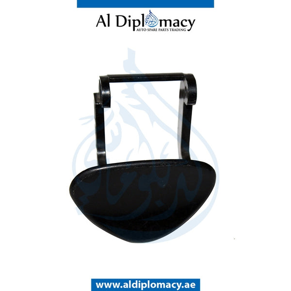 Right HEADLIGHT WASHER COVER for Mercedes-Benz C Class W203 (2001-2007) models, Part Number UN-2038800705