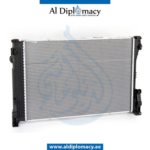 RADIATOR for Mercedes-Benz C Class W204 (2007-2015) models, Part Number UN-2045003703