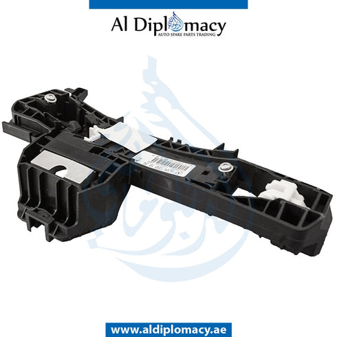 Right DOOR HANDLE BRACKET for Mercedes-Benz A Class W117 (2013-2022) models
