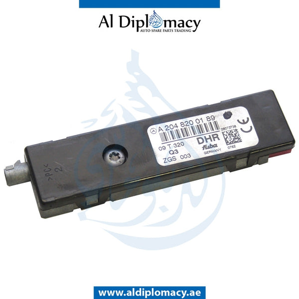ROOF ANTENNA AMPLIFIER for Mercedes-Benz C Class W204 (2007-2015) models, Part Number UN-2048200189