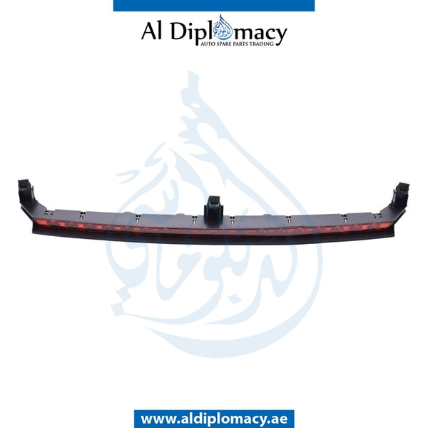 ADDITIONAL BRAKE LAMP for Mercedes-Benz C Class W204 (2007-2015) models, Part Number UN-2048201256