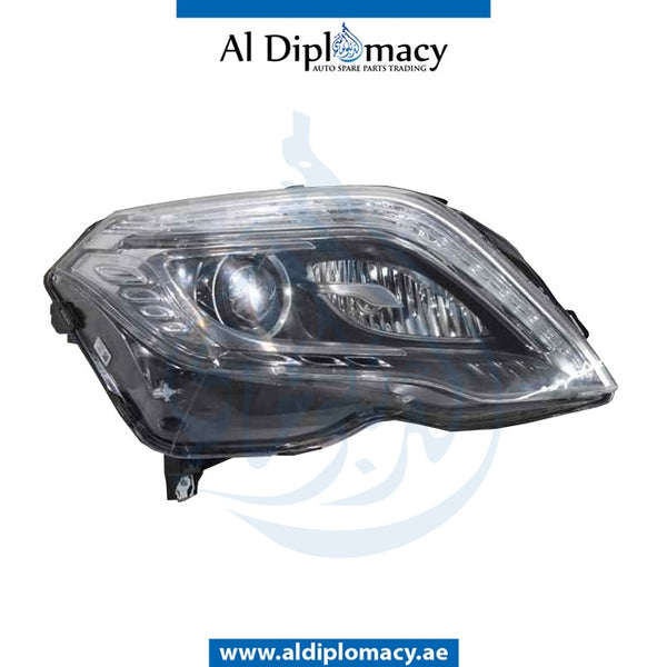 Right Headlight, NORMAL for Mercedes-Benz GLK Class X204 (2010-2015) models, Part Number UN-2048206959