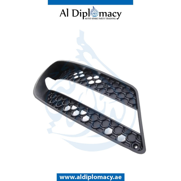 Front Left Lower BUMPER FOG LAMP GRILLE for Mercedes-Benz C Class W204 (2007-2015) models, Part Number UN-2048850053