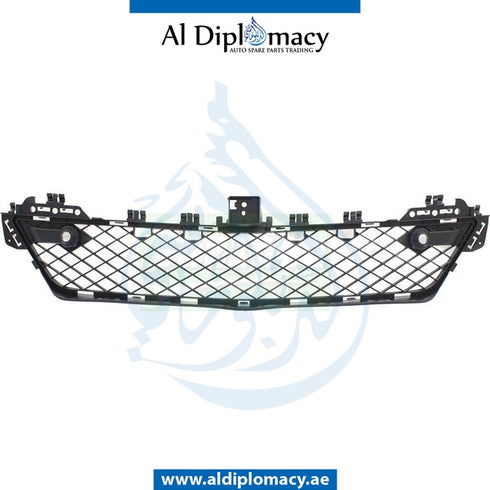 Front Lower BUMPER Grille, CENTER for Mercedes-Benz C Class W204 (2007-2015) models, Part Number UN-2048851324