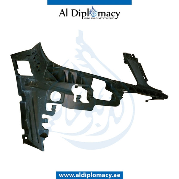 Right SUPPORT for Mercedes-Benz C Class W204 (2007-2015) models, Part Number UN-2048853065