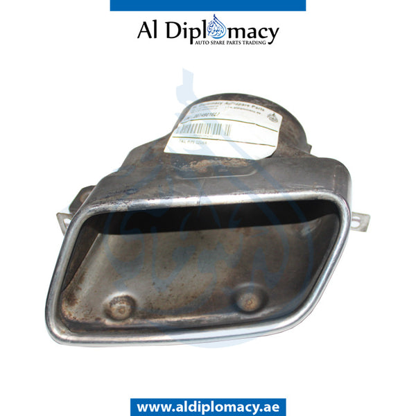 Left EXHAUST TAILPIPE TIP for Mercedes-Benz E-Class Coupe W207 (2009-2017) models, Part Number UN-2074901627