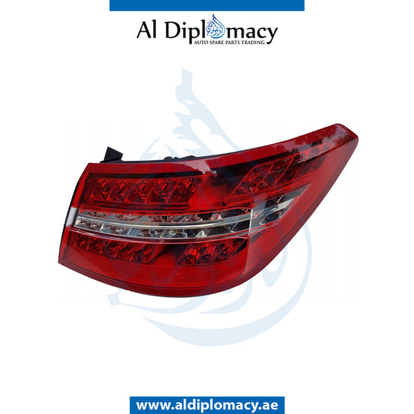 Right STOPLIGHT for Mercedes-Benz E-Class Coupe W207 (2009-2017) models, Part Number UN-2078200264