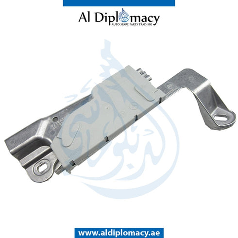 AMPLIFIER for Mercedes-Benz CLS Class W211 (2002-2009) models, Part Number UN-2118270642