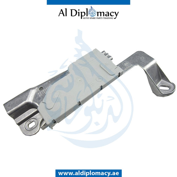 AMPLIFIER for Mercedes-Benz CLS Class W211 (2002-2009) models, Part Number UN-2118270642