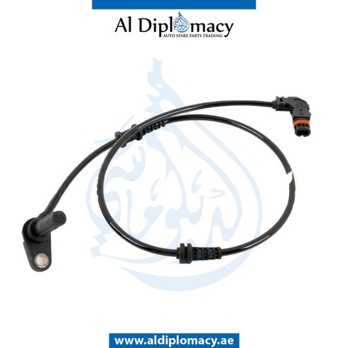 Front WHEEL SPEED SENSOR for Mercedes-Benz CLS Class W212 (2009-2016) models, Part Number UN-2125400117