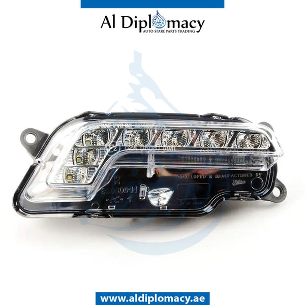 Right FOG LAMP for Mercedes-Benz E Class W207 (2009-2017) models, Part Number UN-2128200856