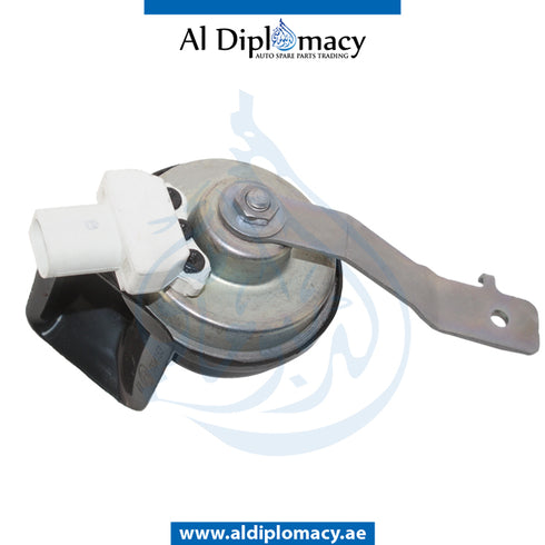 Front Right Horn, 420HZ for Mercedes-Benz E Class C217 (2015-2021) models, Part Number UN-2135422500