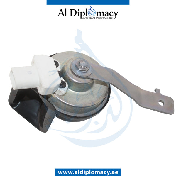 Front Right Horn, 420HZ for Mercedes-Benz E Class C217 (2015-2021) models, Part Number UN-2135422500