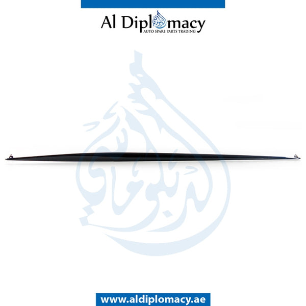 Right SIDE SKIRT MOLDING for Mercedes-Benz S Class Coupe C217 (2015-2021) models, Part Number UN-2176940300