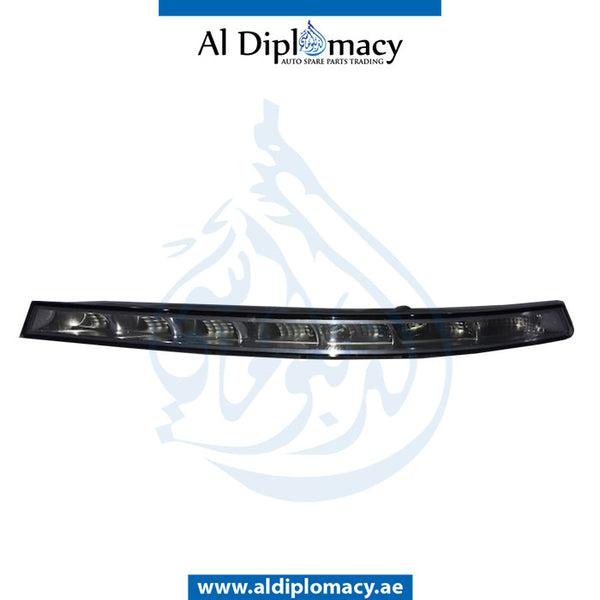 Right FOG LAMP for Mercedes-Benz CLS Class W218 (2011-2018) models, Part Number UN-2188200256