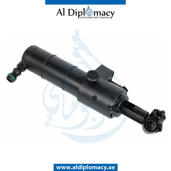 Right HEADLIGHT WIPER NOZZLE for Mercedes-Benz CLS Class W218 (2011-2018) models, Part Number UN-2188600247