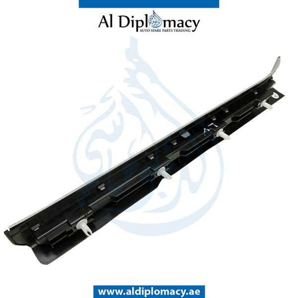 Rear Left DOOR COVER RAIL for Mercedes-Benz S Class W221 (2006-2013) models, Part Number UN-2216801735