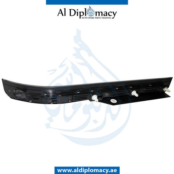 Rear Right DOOR COVER RAIL for Mercedes-Benz S Class W221 (2006-2013) models, Part Number UN-2216801835