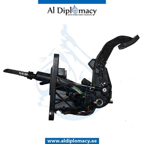 CLUTCH PEDAL for Mercedes-Benz A Class W117 (2013-2022) models, Part Number UN-2462906001