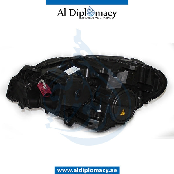 Right Headlight, BI XENON for Mercedes-Benz B Class W246 (2011-2019) models, Part Number UN-2468204061