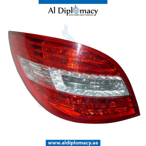 Left STOPLIGHT for Mercedes-Benz R Class W251 (2006-2013) models, Part Number UN-2518201964