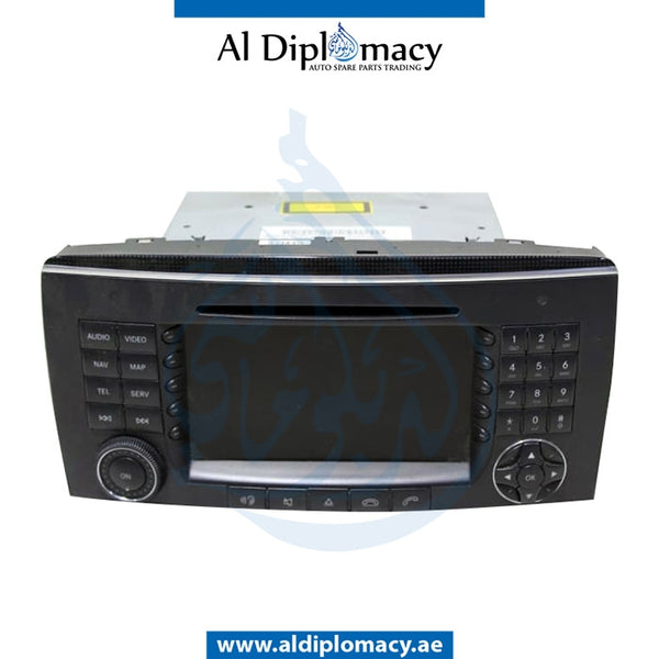 INFORMATION DISPLAY MONITOR for Mercedes-Benz R Class W251 (2006-2013) models, Part Number UN-2518705390