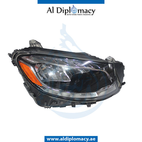 Right Headlight, Normal, USA TYPE for Mercedes-Benz GLC Class W253 (2015-2022) models, Part Number UN-2538202061