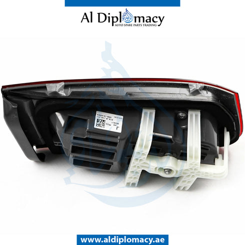 Right TRUNK LID STOPLIGHT for Mercedes-Benz GLC Class W253 (2015-2022) models