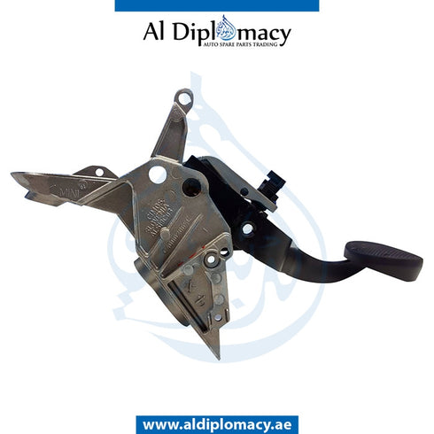 PEDAL Assembly, COMPLETE for Mini Cooper Mini Clubman R55 (2007-2010) models, Part Number UN-35106795833