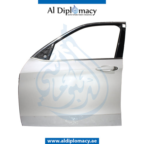 Front Left Door, COMPLETE for BMW X5 Series F15 (2013-2018) models, Part Number UN-41517386737-CO