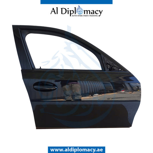 Front Right Door, COMPLETE for BMW 3 Series G20 (2018-2022) models, Part Number UN-41517482276-CO