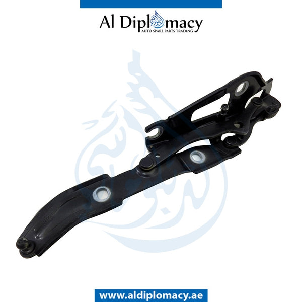 Left TRUNK LID HINGE for BMW 3 Series E90 (2005-2011) models, Part Number UN-41627210675