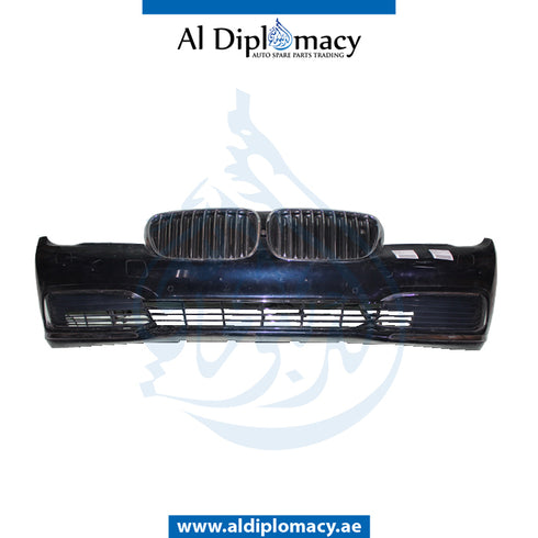 Front Bumper, WITH SENSOR AND WIPER Hole, COMPLETE for BMW 7 Series G11 (2015) models, Part Number UN-51117402813-CO