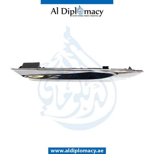 Front Right FENDER GRILLE for BMW 6 Series F06 (2011-2015) models, Part Number UN-51137370396