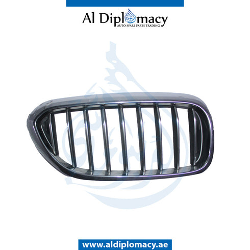 Right SHOW GRILLE for BMW 5 Series G30 (2016-2020) models, Part Number UN-51137473702