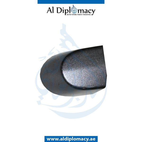 Left DOOR HANDLE COVER for BMW 2 Series E70 (2006-2013) models, Part Number UN-51217162433