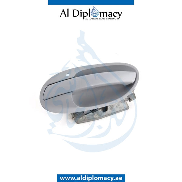 Left DOOR HANDLE for BMW 7 Series E65 (2001-2008) models, Part Number UN-51217191901