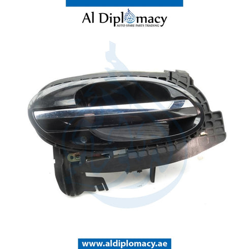 Right DOOR HANDLE for BMW 7 Series E65 (2001-2008) models, Part Number UN-51217194838