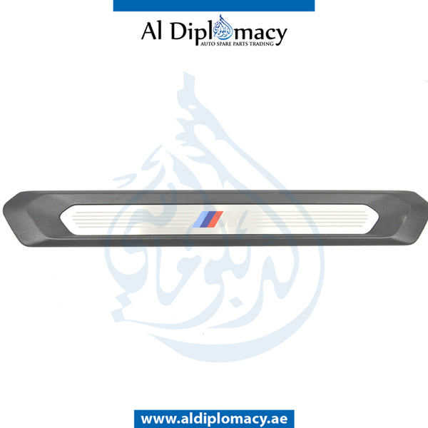 Front DOOR ENTRANCE COVER for BMW X3 Series G01 (2017-2021) models, Part Number UN-51478068487