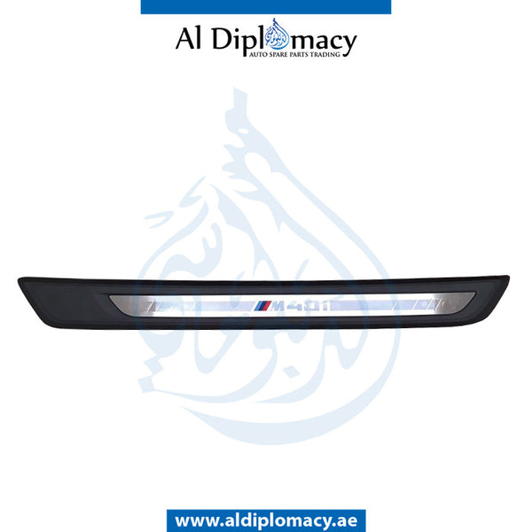 Left DOOR ENTRANCE COVER for BMW Z4 Series G29 (2018-2023) models, Part Number UN-51478073121