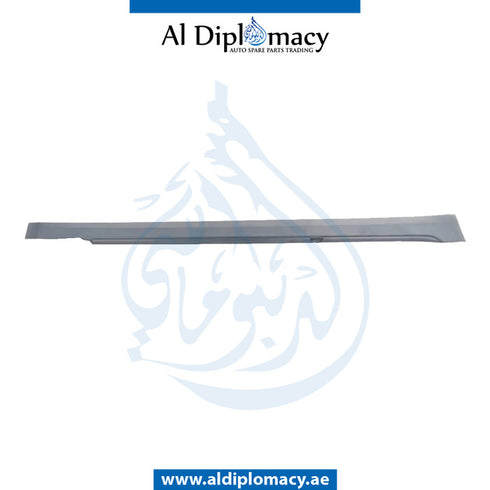 Right SIDE SKIRT for BMW 5 Series G30 (2016-2020) models, Part Number UN-51777475604