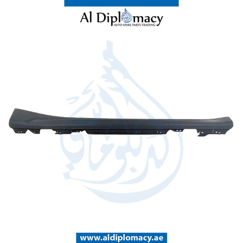 Right SIDE SKIRT for BMW 2 Series F87 (2018-2021) models, Part Number UN-51778068600