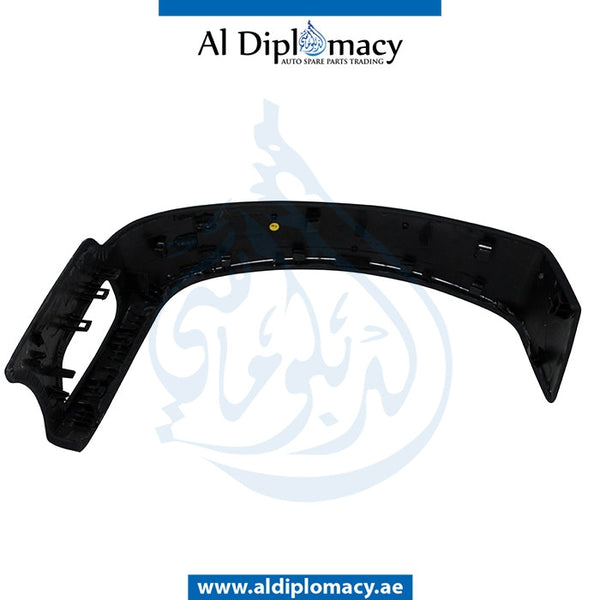 Front Right SEAT TRIM for Rolls-Royce Dawn 2016-2023 models, Part Number UN-52107330464