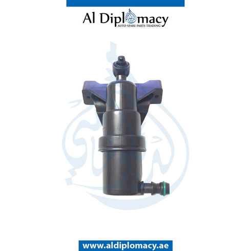 Left HEADLIGHT WIPER NOZZLE for BMW 7 Series E65 (2001-2008) models, Part Number UN-61677137401